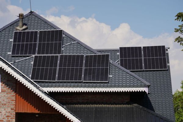 5 conseils pour diminuer vos dépenses grâce aux panneaux solaires