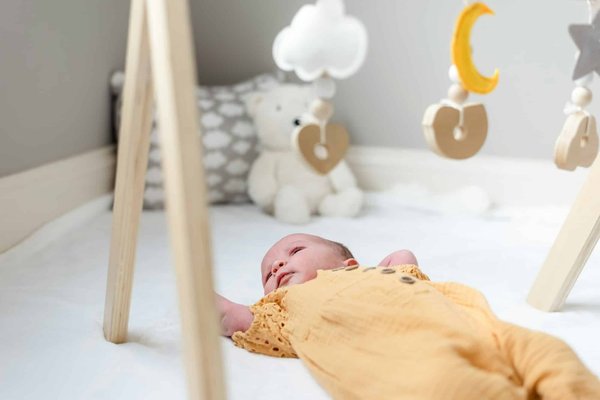 Les avantages des mobiles bébé en bois pour une puériculture écologique